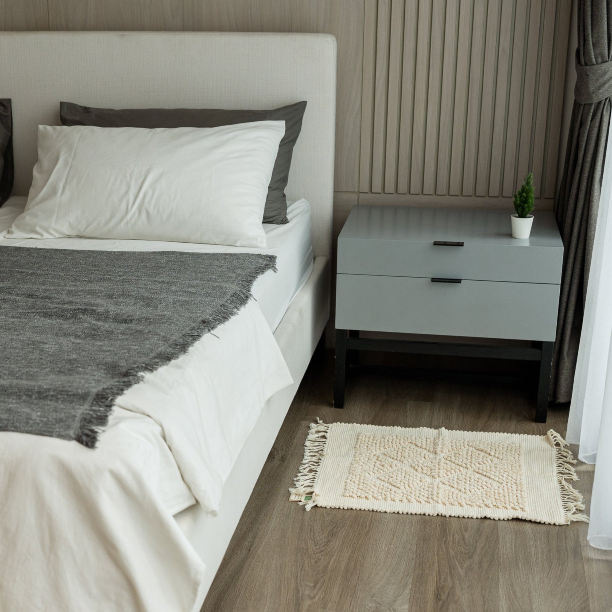 Hand - Woven Neutral Mat (52x63cm) - Willow Tree DecorSF151