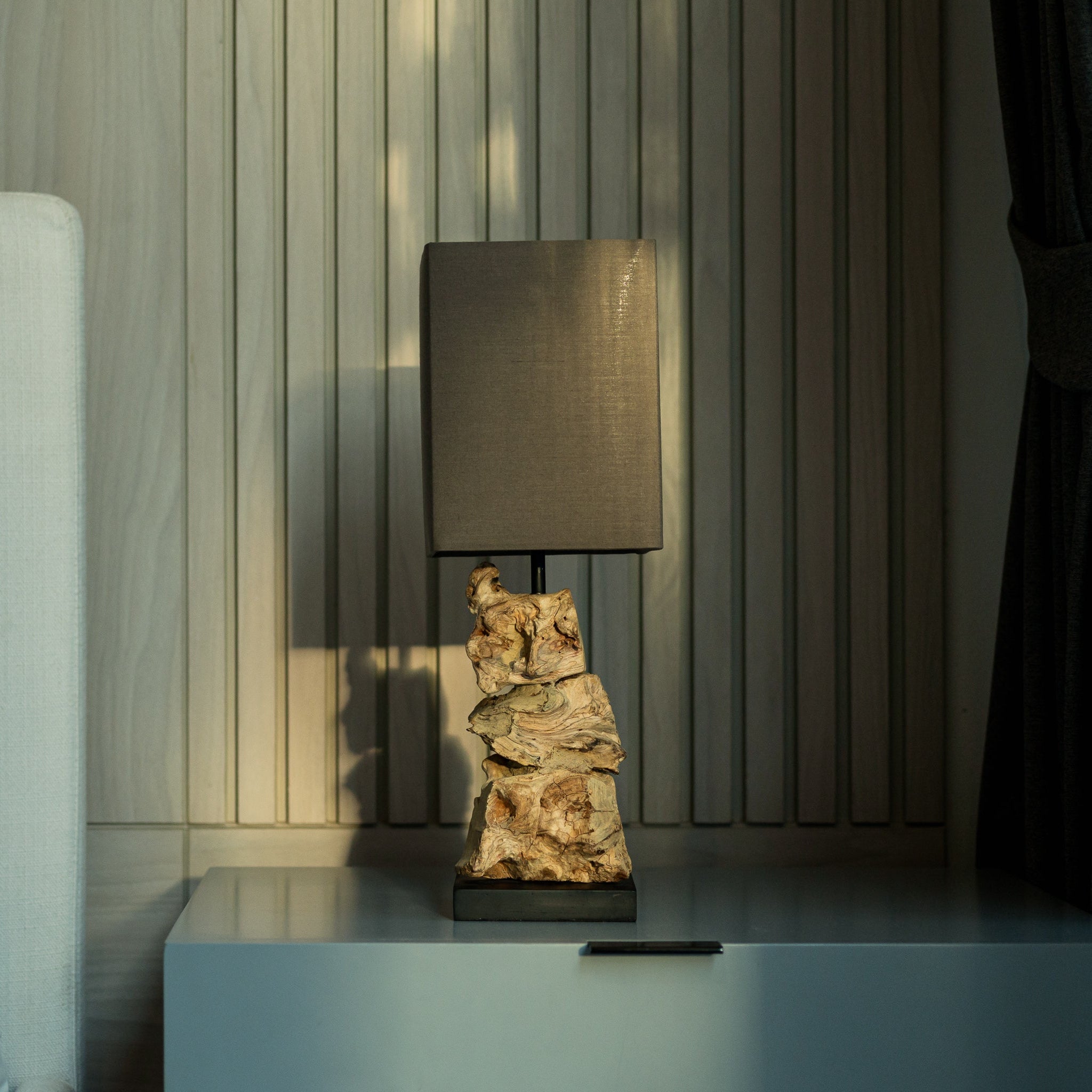 Eloria Table Lamp - Willow Tree DecorLi157