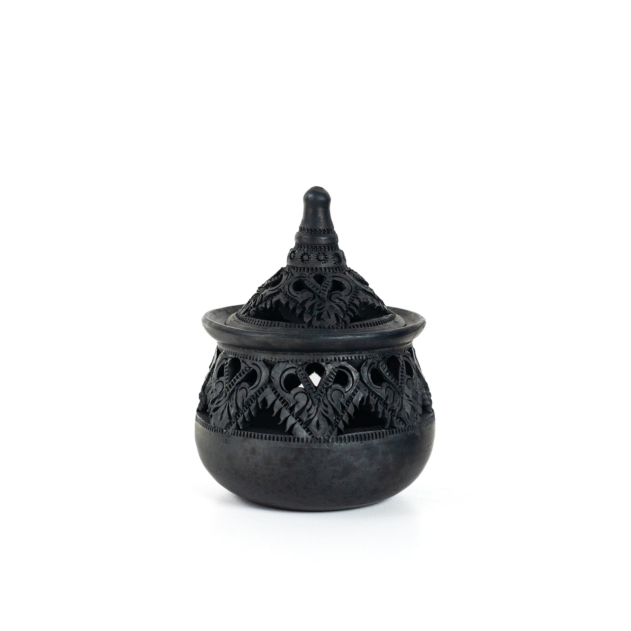 Noctura Carved Tealight Burner - Willow Tree DecorCB7