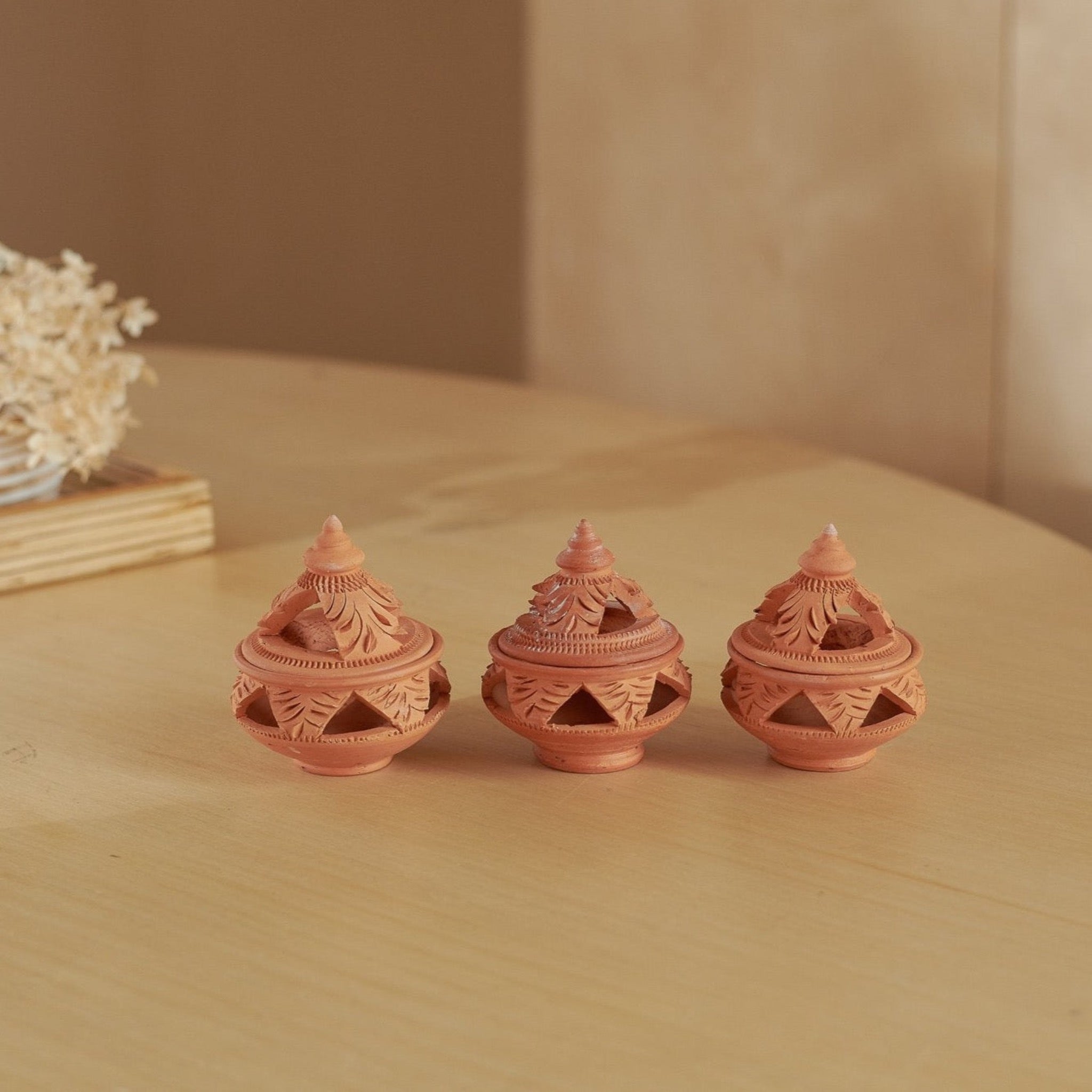 Ceramic Tealight Mini-Burners (set of 6) - Willow Tree DecorCB12T1035