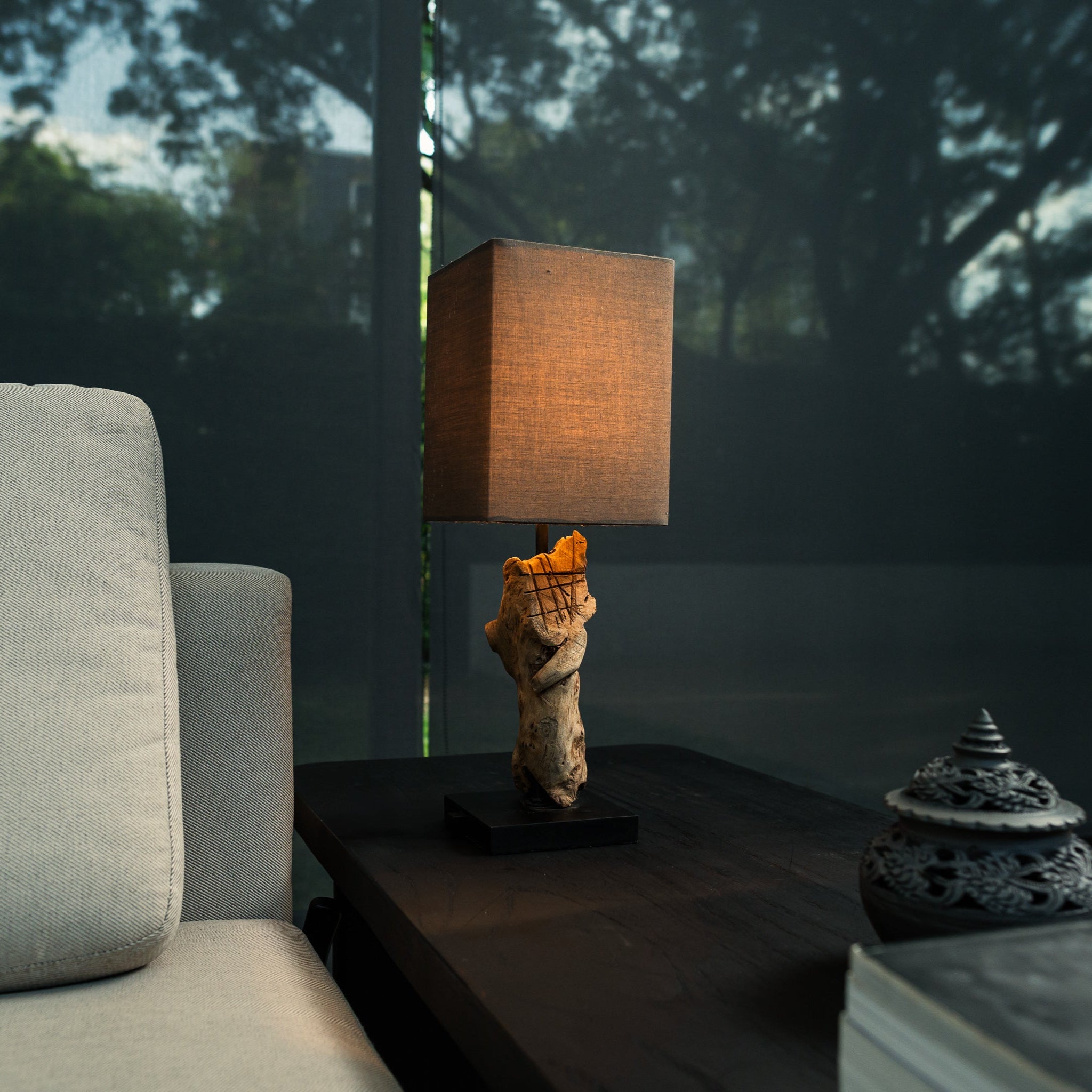 Zantra Table Lamp - Willow Tree DecorLi156