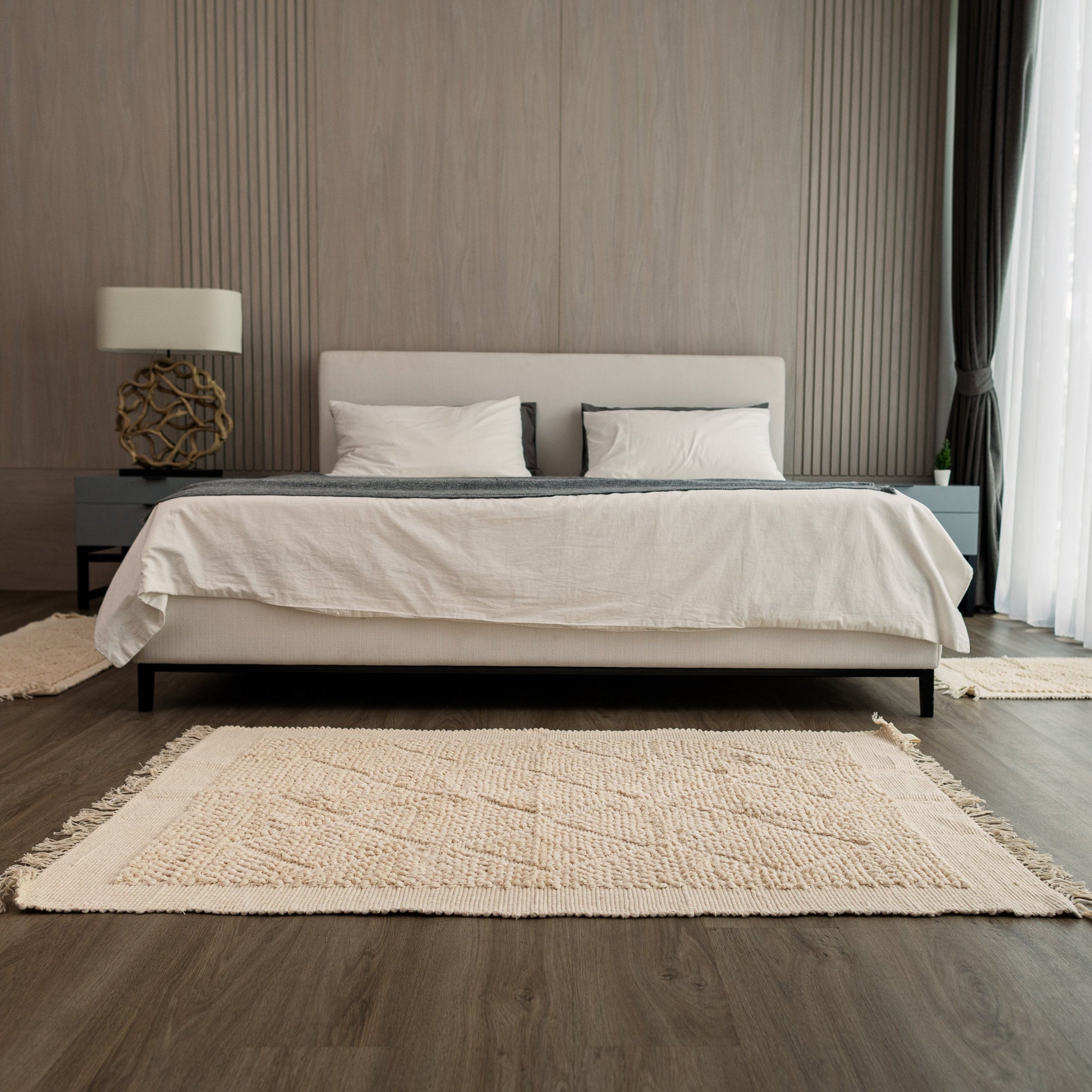 Hand - Woven Neutral Large Rug (100x150cm) - Willow Tree DecorSF149