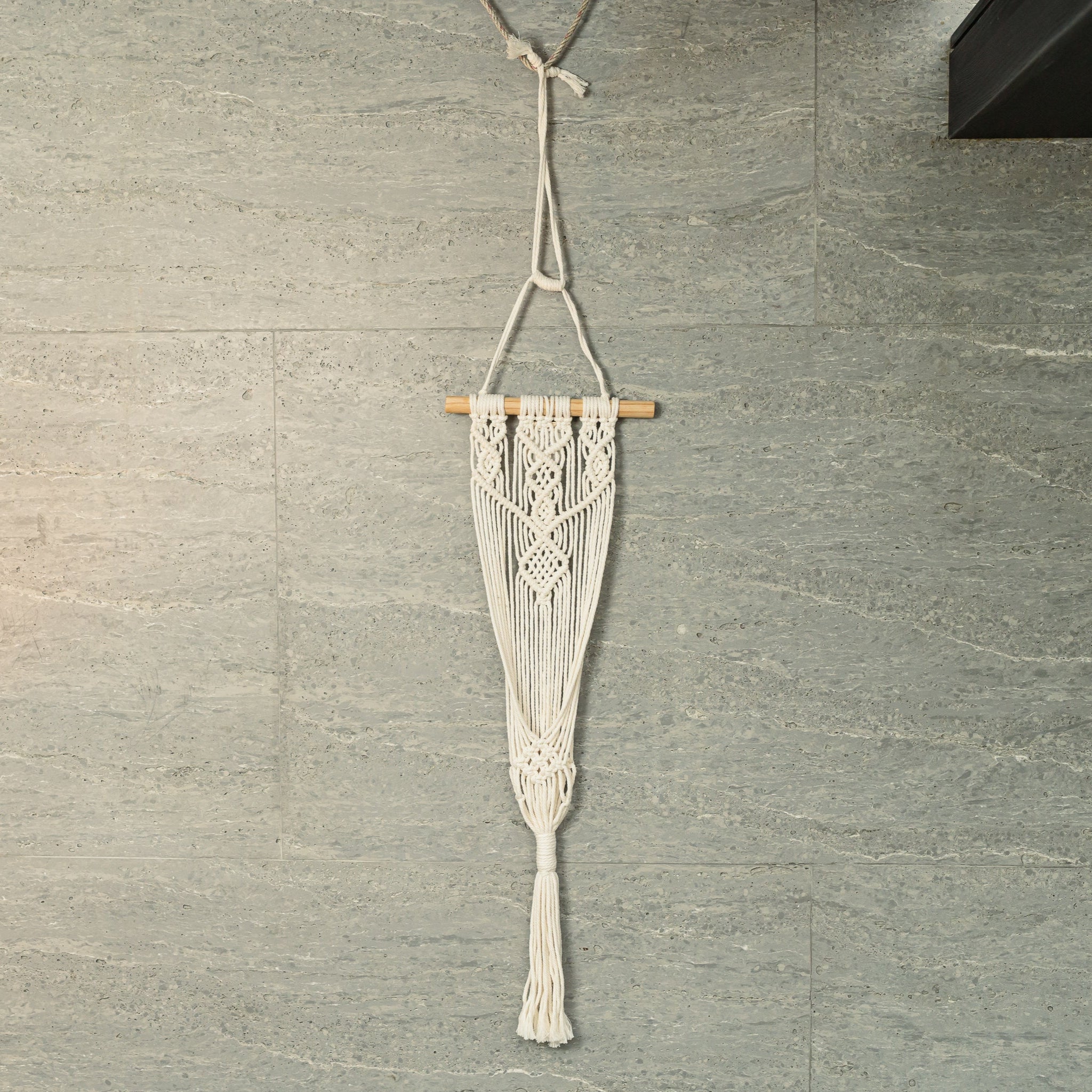 Macrame Plant Wall Hanger - Willow Tree DecorSF209