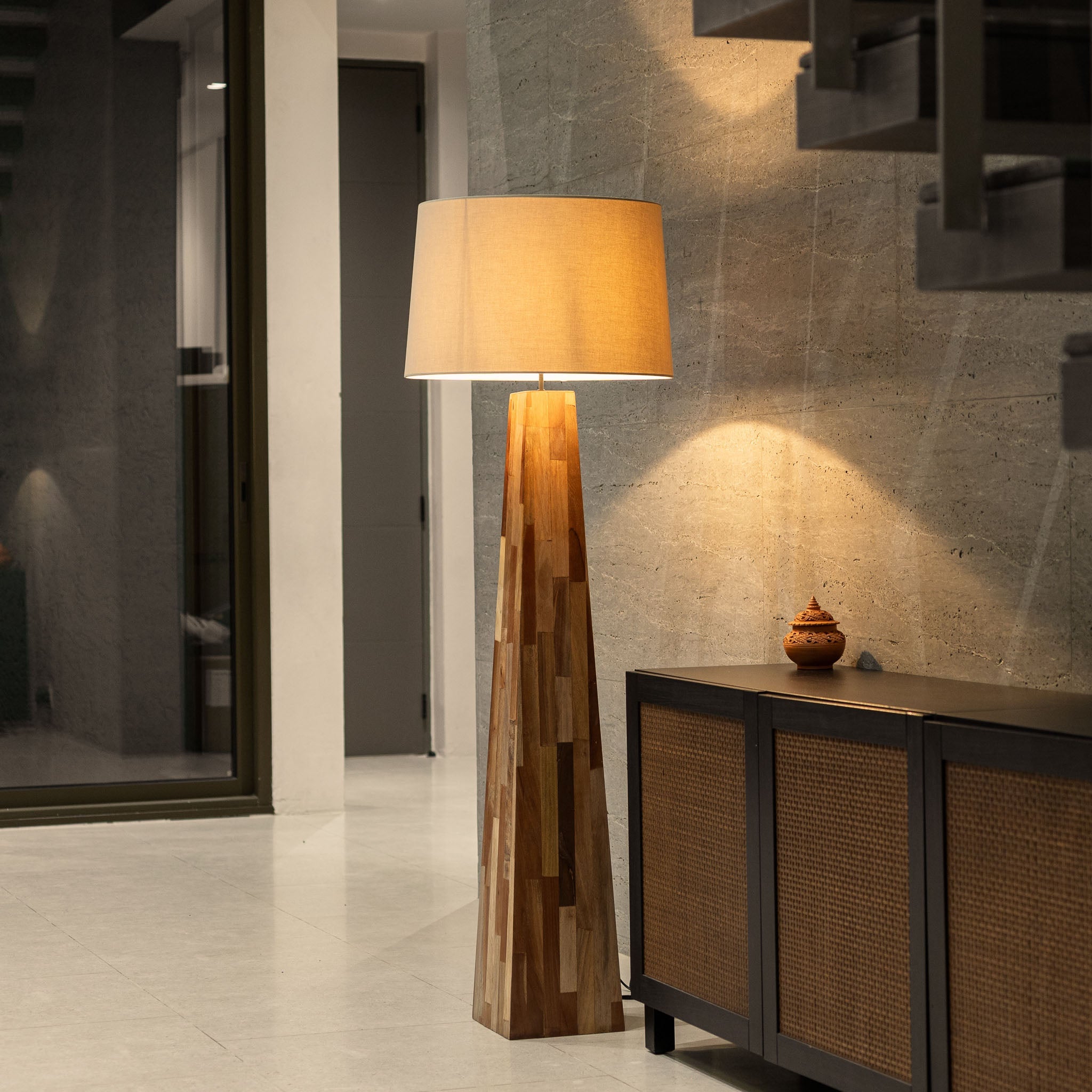 Terracotta Tower Floor Lamp - Willow Tree DecorLi170