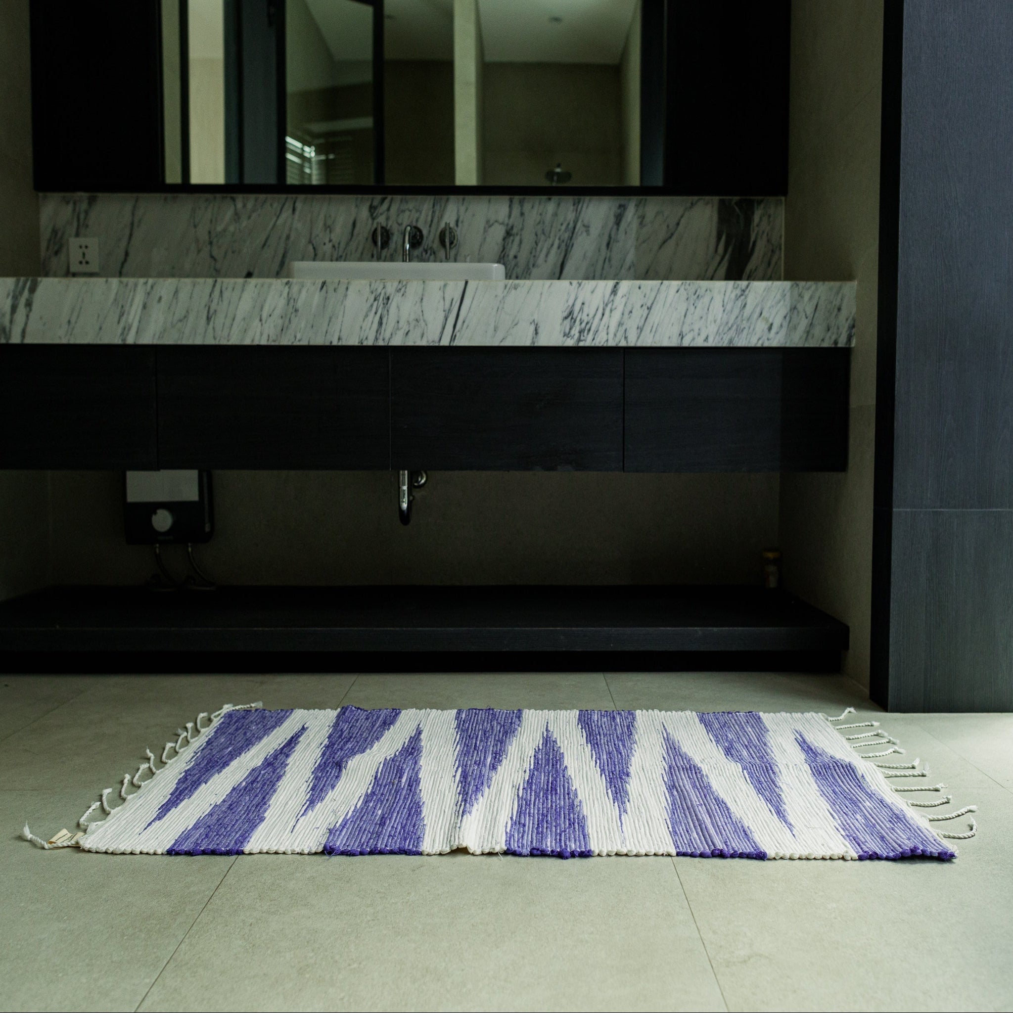 Hand - Woven Blue Wash Hall Rug (52x130cm) - Willow Tree DecorSF154