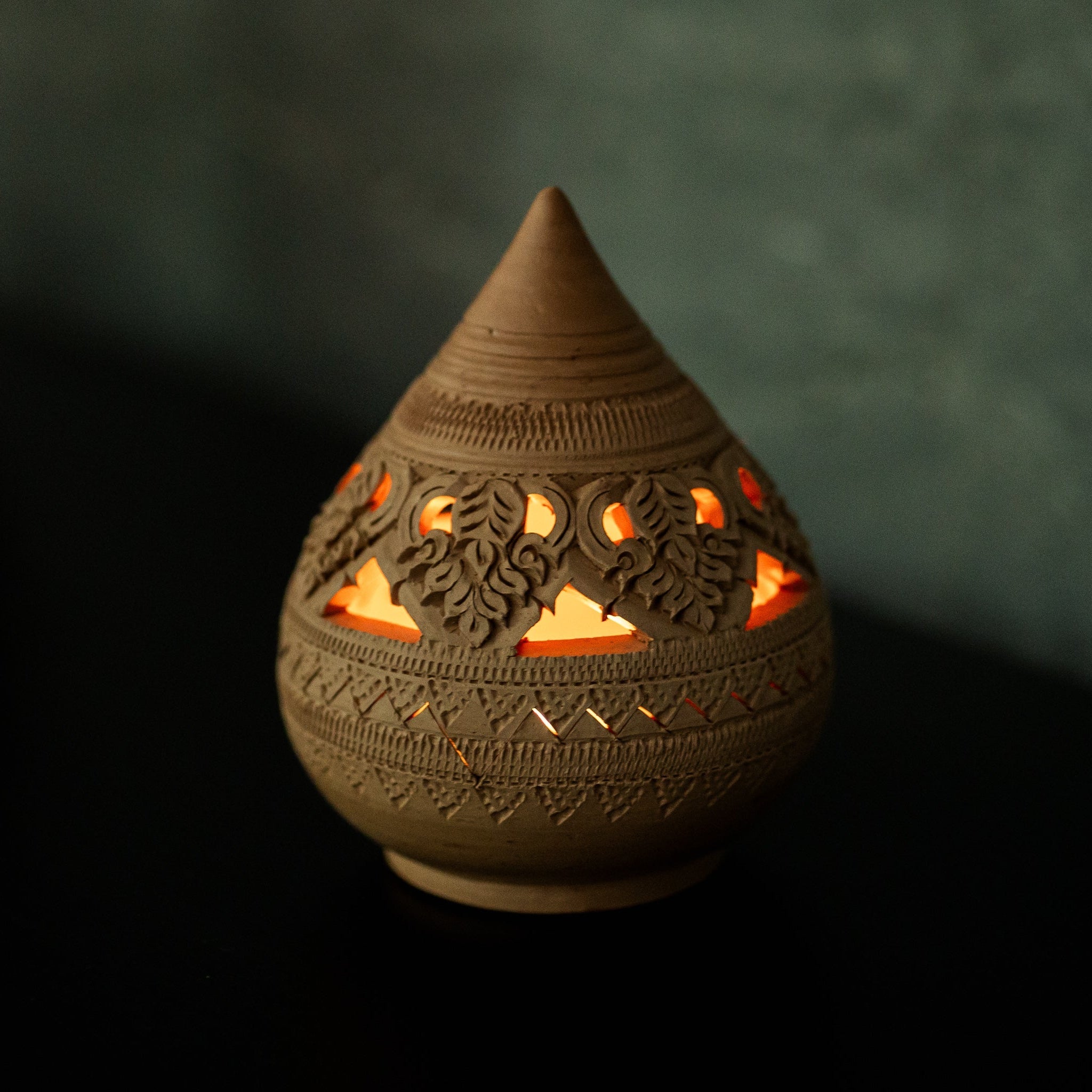 Handmade Burnt Orange Teardrop Tealight Burner - Willow Tree DecorCB231