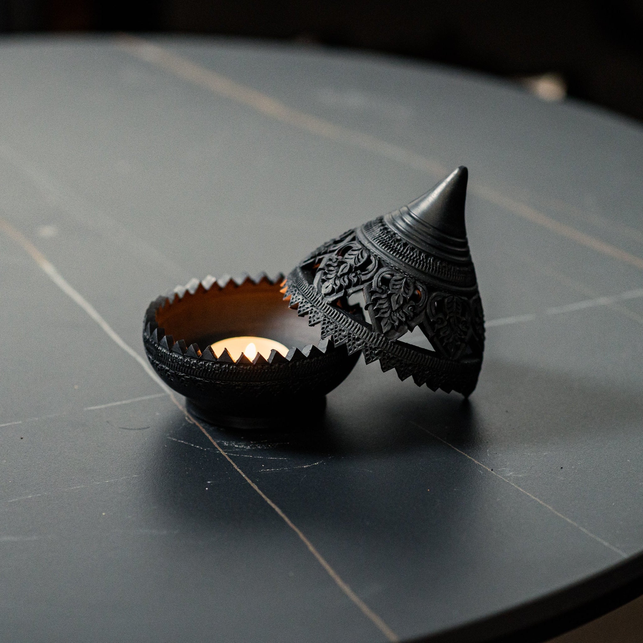 Teardrop Tealight Candle Burner - Willow Tree DecorCB12