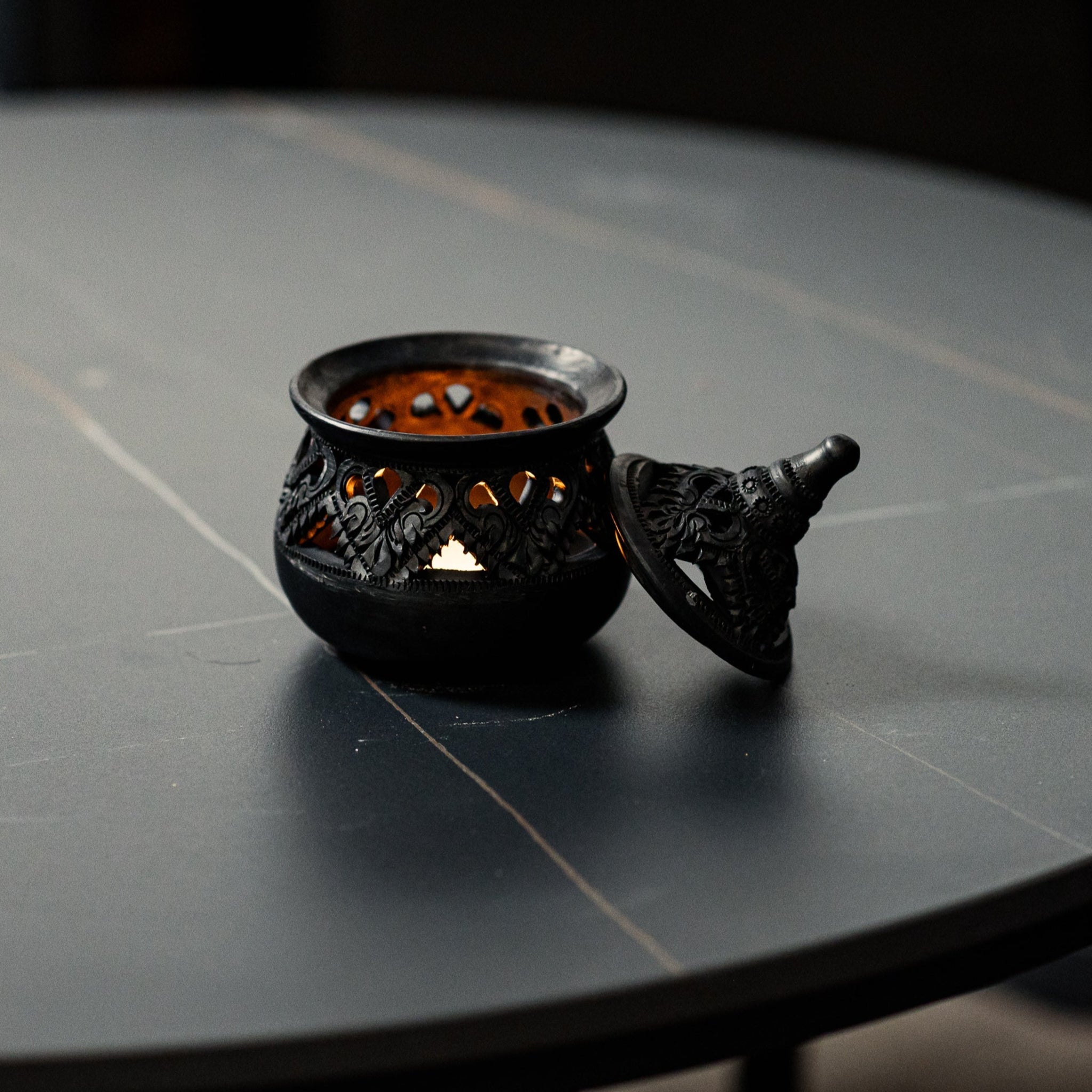 Noctura Carved Tealight Burner - Willow Tree DecorCB7