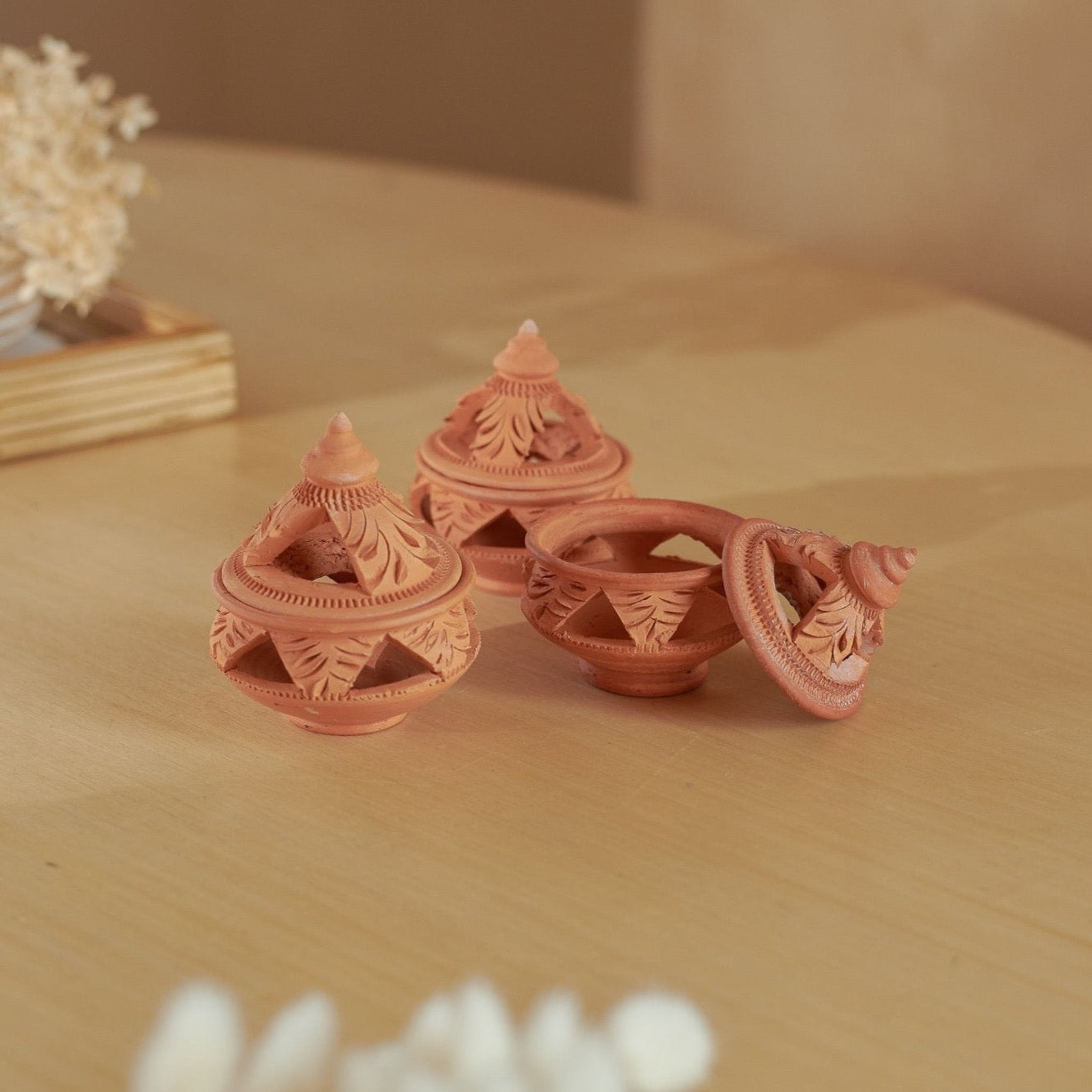 Ceramic Tealight Mini-Burners (set of 6) - Willow Tree DecorCB12T1035