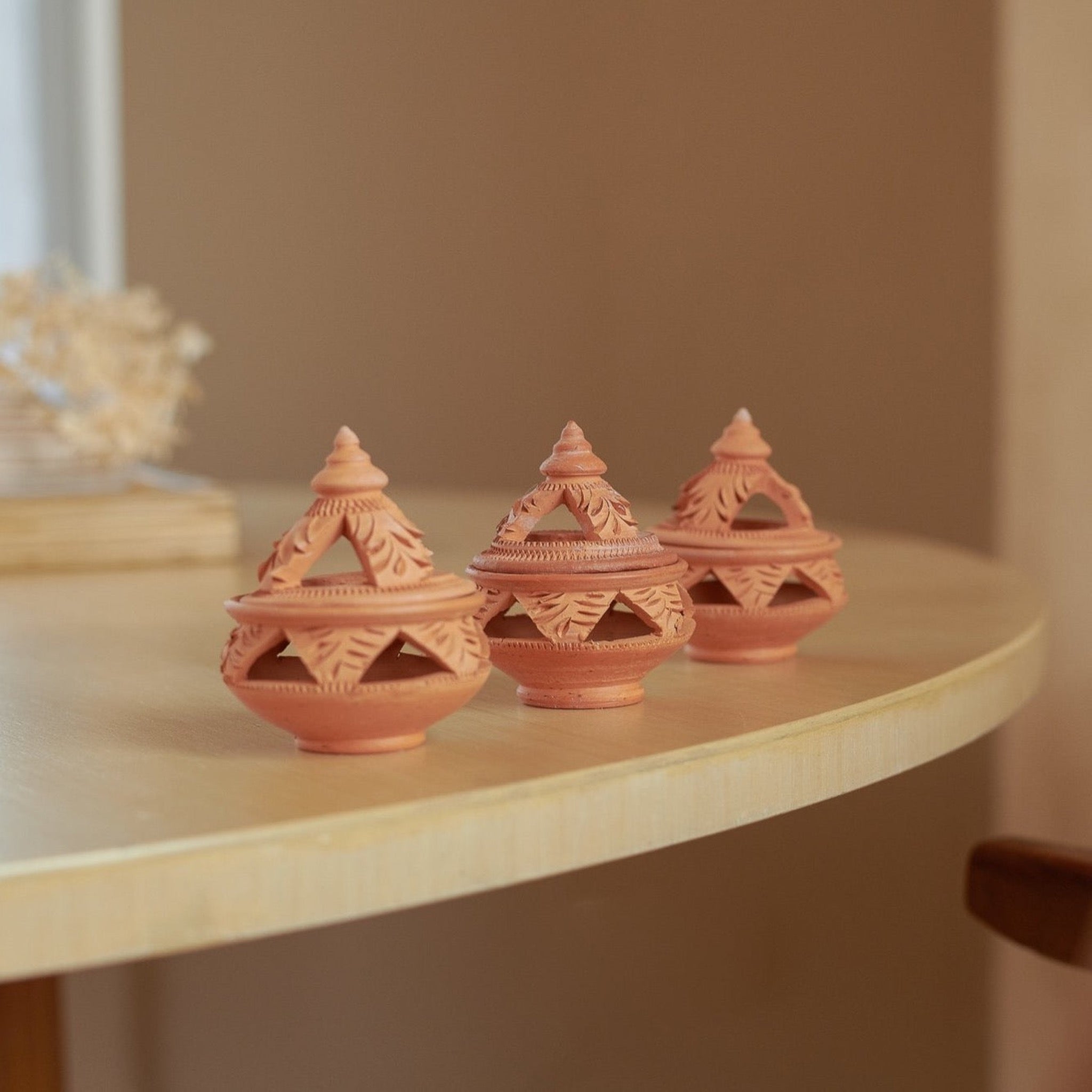 Ceramic Tealight Mini-Burners (set of 6) - Willow Tree DecorCB12T1035